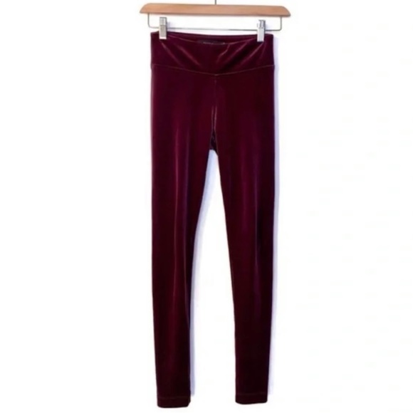 ARITZIA Talula low rise velvet Manhattan burgundy legging pants xxs - Picture 4 of 7